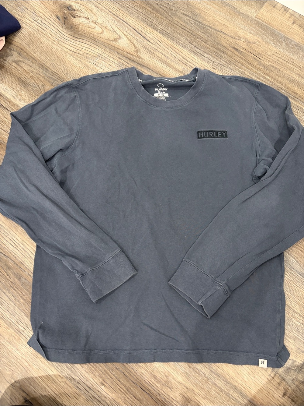 🦄5/25 Hurley Men’s Long-Sleeve